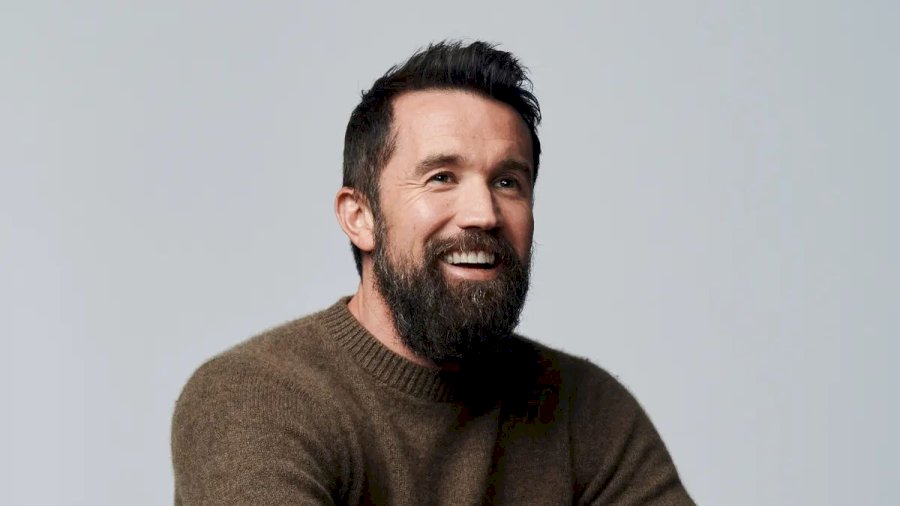 Rob McElhenney Net Worth 2023